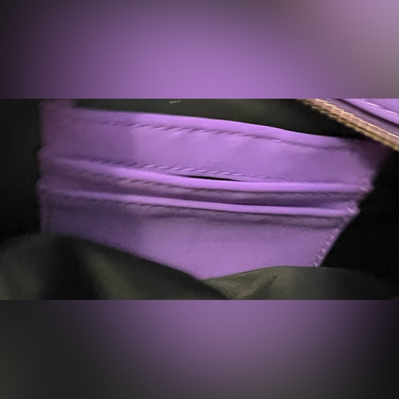 Fanny pack belt bag bum hip pack, bag purple 3 pocket zip card holder NWT - Picture 4 of 5